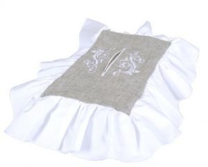 ETUI NA CHUSTECZKI Z HAFTOWANYM WZOREM