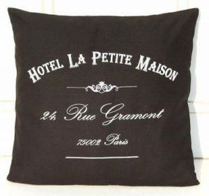 PODUSZKA LA PETITE MAISON